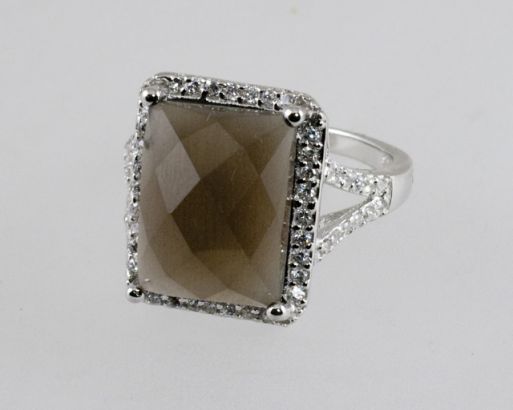 Серебряное кольцо с раухтопазом 42021 купить в магазине Самоцветы мира