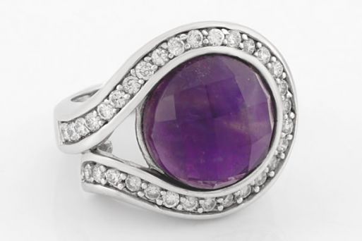 Серебряное кольцо с аметистом 42039 купить в магазине Самоцветы мира