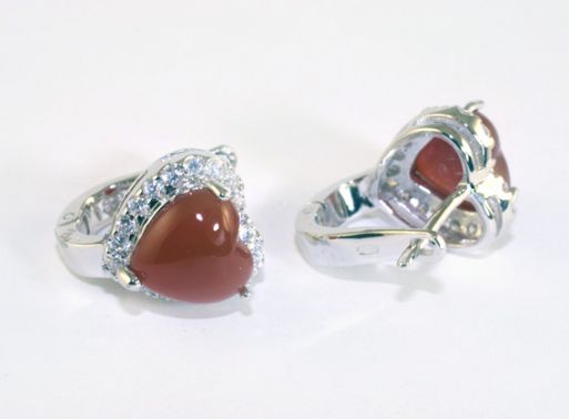 Серебряное кольцо с сердоликом и фианитами 42602 купить в магазине Самоцветы мира