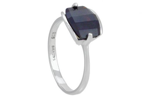 Серебряное кольцо с гранатом 42794 купить в магазине Самоцветы мира