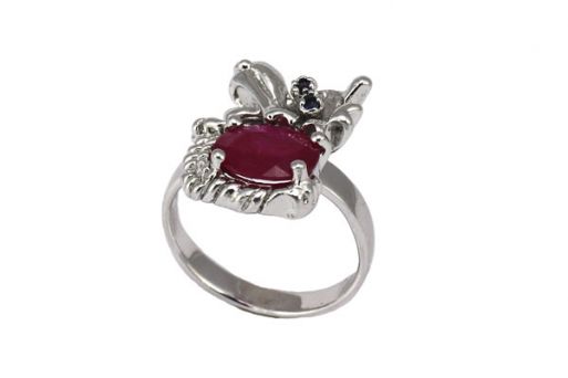 Серебряное кольцо с рубином и сапфиром 43461 купить в магазине Самоцветы мира