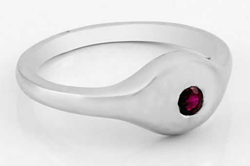 Серебряное кольцо с рубином 43607 купить в магазине Самоцветы мира