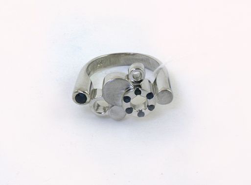 Серебряное кольцо с сапфиром 43836 купить в магазине Самоцветы мира