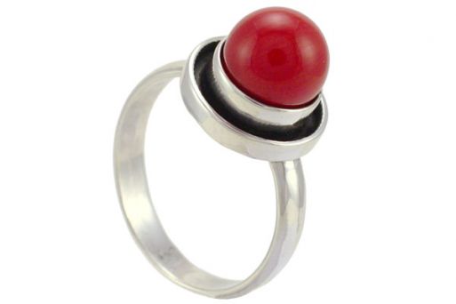 Серебряное кольцо с кораллом 44730 купить в магазине Самоцветы мира