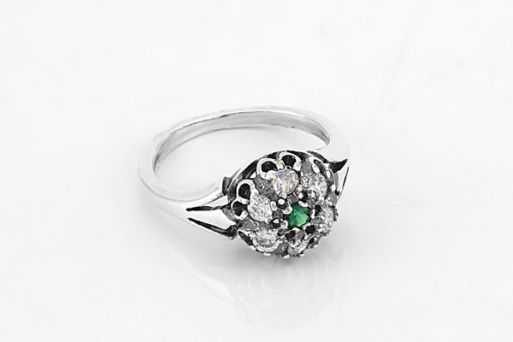 Серебряное кольцо с шпинелью и фианитами 44838 купить в магазине Самоцветы мира