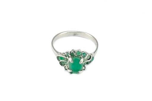 Серебряное кольцо с изумрудом 44978 купить в магазине Самоцветы мира
