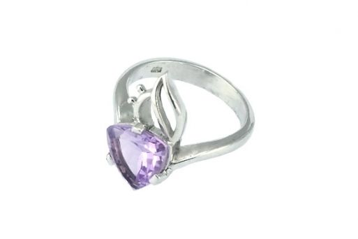Серебряное кольцо с аметистом 45119 купить в магазине Самоцветы мира
