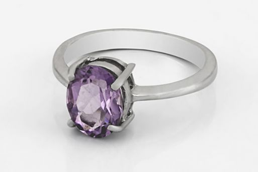 Серебряное кольцо с аметистом 45132 купить в магазине Самоцветы мира