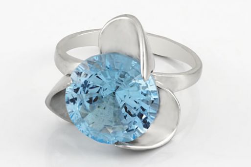 Серебряное кольцо с топазом 45261 купить в магазине Самоцветы мира