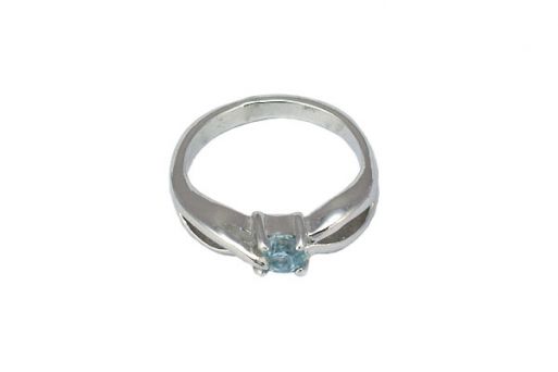 Серебряное кольцо с топазом 45280 купить в магазине Самоцветы мира