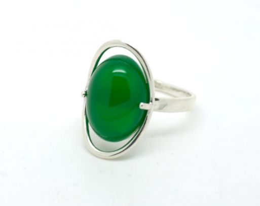 Серебряное кольцо с зелёным агатом 46779 купить в магазине Самоцветы мира