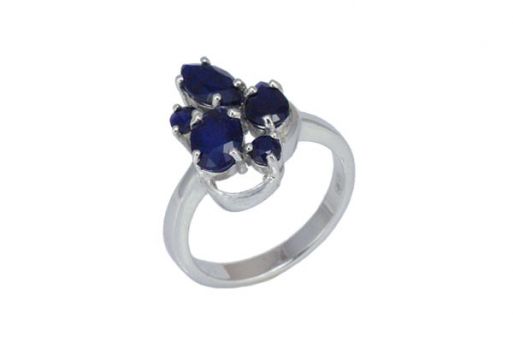 Серебряное кольцо с сапфиром 47486 купить в магазине Самоцветы мира