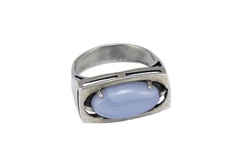 Серебряное кольцо с голубым агатом 47775 купить в магазине Самоцветы мира