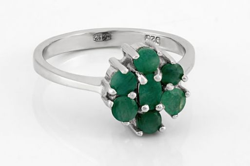 Серебряное кольцо с изумрудом 47940 купить в магазине Самоцветы мира