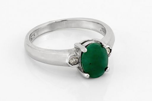 Серебряное кольцо с изумрудом и фианитами 47956 купить в магазине Самоцветы мира