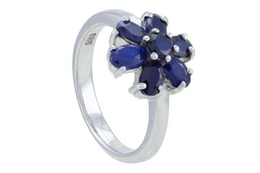 Серебряное кольцо с сапфиром 48225 купить в магазине Самоцветы мира