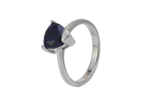 Серебряное кольцо с сапфиром 48242 купить в магазине Самоцветы мира