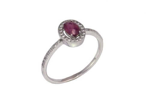 Серебряное кольцо с рубином и фианитами 48660 купить в магазине Самоцветы мира