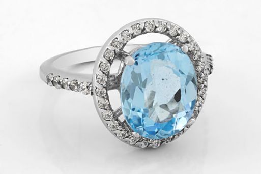 Серебряное кольцо с топазом и фианитами 48685 купить в магазине Самоцветы мира