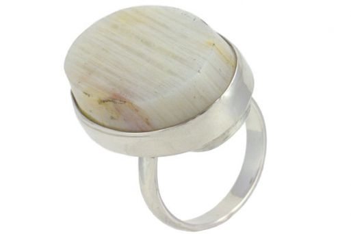 Серебряное кольцо с беломоритом 49388 купить в магазине Самоцветы мира