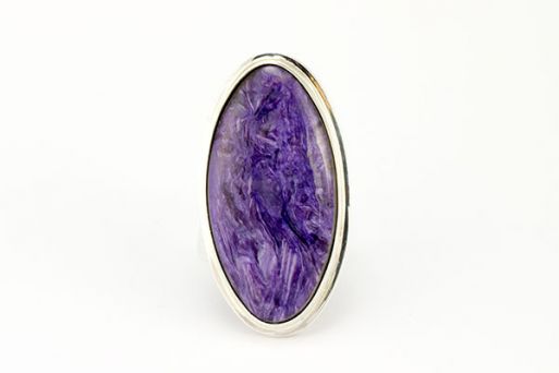 Серебряное кольцо с чароитом 50178 купить в магазине Самоцветы мира