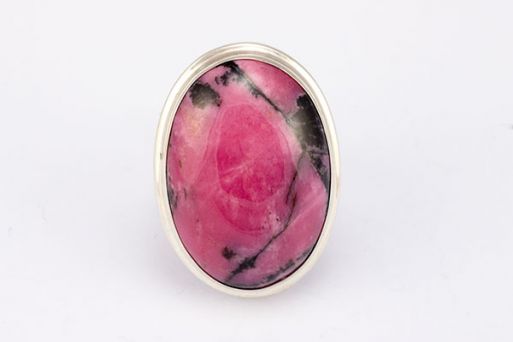 Серебряное кольцо с родонитом 50326 купить в магазине Самоцветы мира