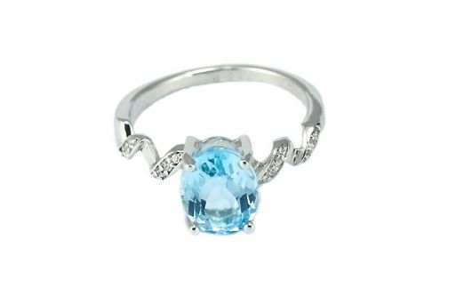 Серебряное кольцо с топазом и фианитами 50487 купить в магазине Самоцветы мира