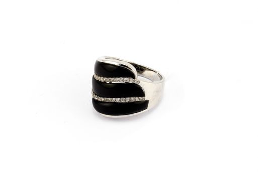 Серебряное кольцо с чёрным агатом 50497 купить в магазине Самоцветы мира
