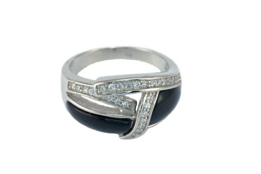 Серебряное кольцо с чёрным агатом и фианитами 51733 купить в магазине Самоцветы мира