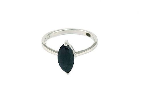 Серебряное кольцо с сапфиром 51762 купить в магазине Самоцветы мира
