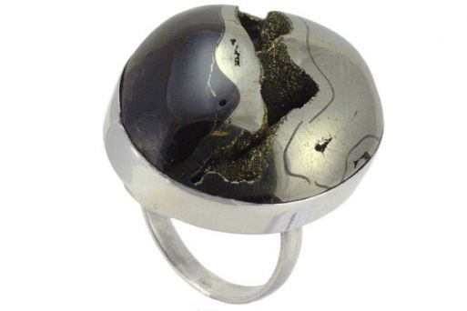Серебряное кольцо с аммонитом 51840 купить в магазине Самоцветы мира