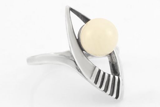 Серебряное кольцо с кораллом 5224 купить в магазине Самоцветы мира