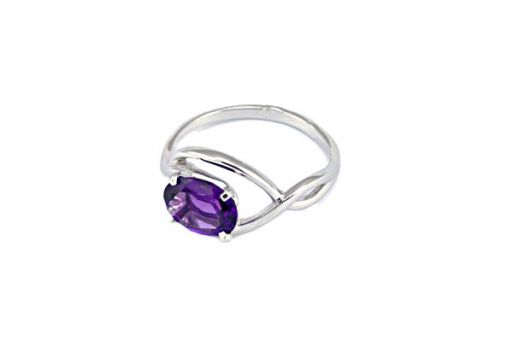 Серебряное кольцо с аметистом 52410 купить в магазине Самоцветы мира