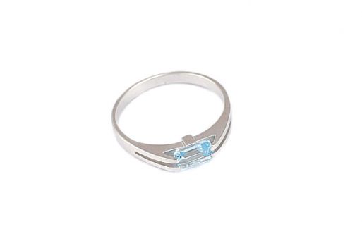 Серебряное кольцо с топазом 52513 купить в магазине Самоцветы мира
