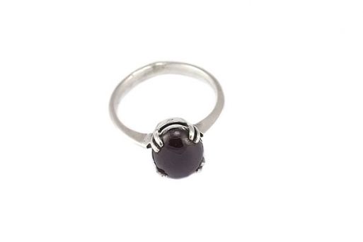 Серебряное кольцо с гранатом 52643 купить в магазине Самоцветы мира