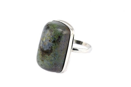 Серебряное кольцо с моховым агатом 52743 купить в магазине Самоцветы мира