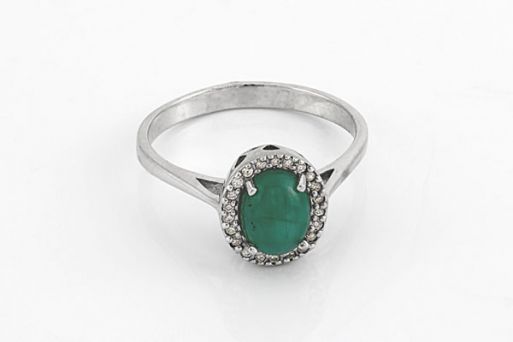 Серебряное кольцо с изумрудом и фианитами 52875 купить в магазине Самоцветы мира