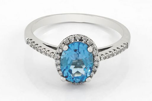 Серебряное кольцо с топазом и фианитами 52988 купить в магазине Самоцветы мира