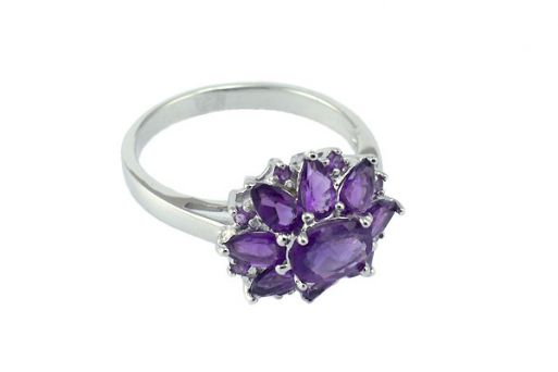 Серебряное кольцо с аметистом 53141 купить в магазине Самоцветы мира