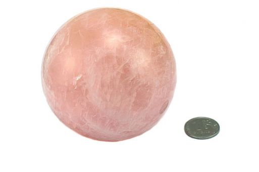 Шар из розового кварца диаметром 75 мм. 