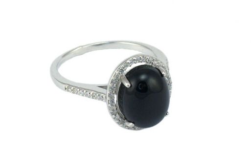 Серебряное кольцо с чёрным агатом и фианитами 53361 купить в магазине Самоцветы мира