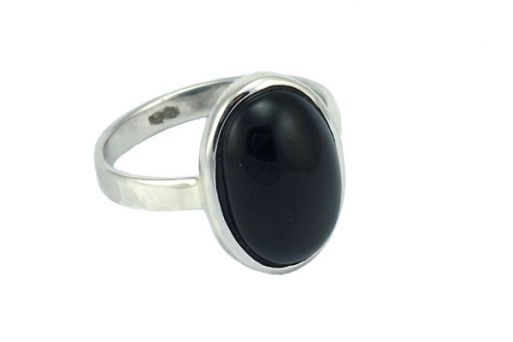 Серебряное кольцо с чёрным агатом 53365 купить в магазине Самоцветы мира