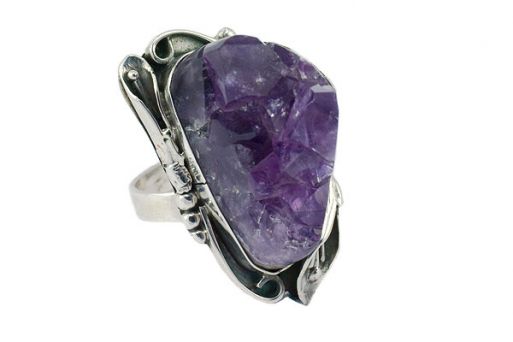 Серебряное кольцо с аметистом 53705 купить в магазине Самоцветы мира