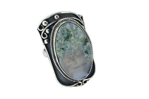 Серебряное кольцо с моховым агатом 54213 купить в магазине Самоцветы мира