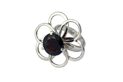 Серебряное кольцо с гранатом 54448 купить в магазине Самоцветы мира