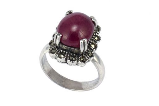 Серебряное кольцо с рубином и марказитами 55260 купить в магазине Самоцветы мира