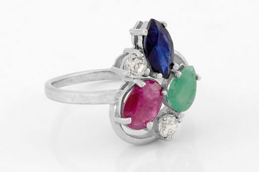Серебряное кольцо с изумрудом, рубином, сапфиром и фианитами 55275 купить в магазине Самоцветы мира