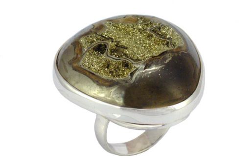 Серебряное кольцо с аммонитом 56147 купить в магазине Самоцветы мира