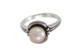 Кольцо из серебра с жемчугом розовым шар 8 мм Цветок 56656