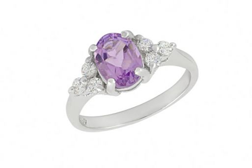 Серебряное кольцо с аметистом и фианитами 56842 купить в магазине Самоцветы мира